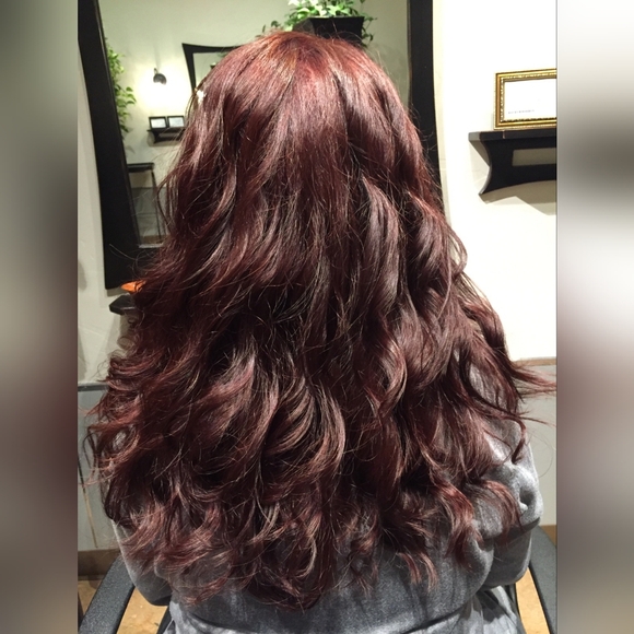 Meet your Posher, Cindy - Picture 1 of 1